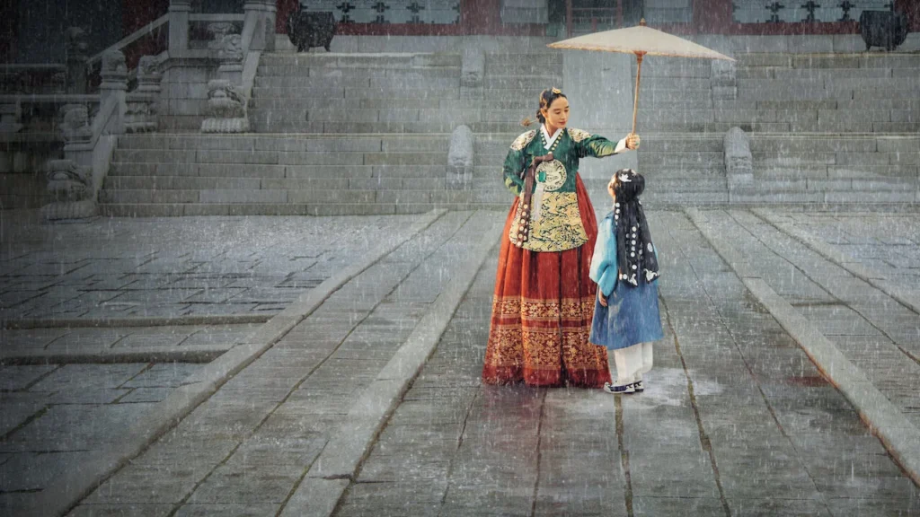 مسلسل Under the Queen's Umbrella - تحت مظلة الملكة